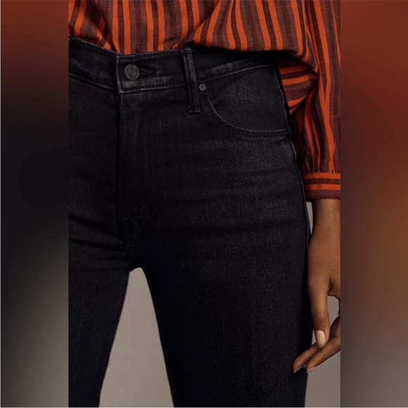 MOTHER The Weekender High Rise Flare Jeans Size 30 NWT - Picture 3 of 14